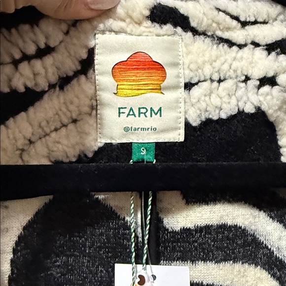 Farm rio Black and Cream heart Patterned Coat - Picture 2 of 4